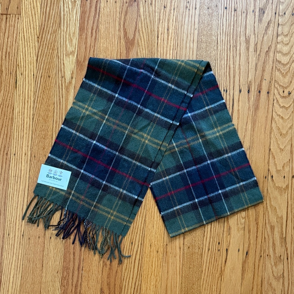 Barbour Tartan Scarf in Green and Navy